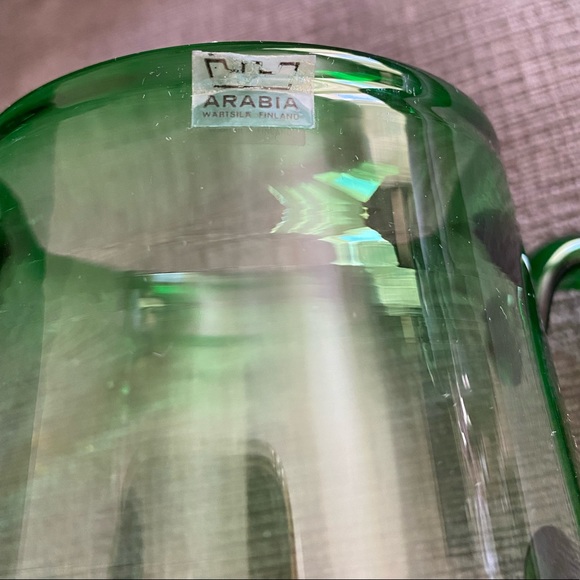 Vintage Pair of Arabia Wartsila Finland Large Green Ombré Glass Mugs - Picture 3 of 10